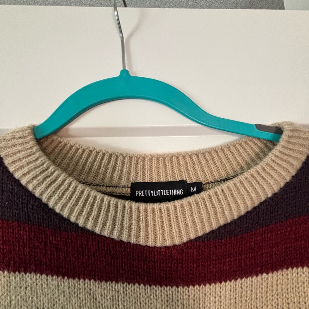Oversized Sweater - Picture 3 of 3